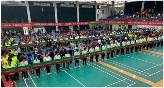 武漢中央商務(wù)區(qū)集團榮獲第十屆市直機關(guān)羽毛球比賽團體冠軍