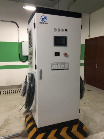 武漢中央商務區生態停車場新能源充電樁項目投入運營