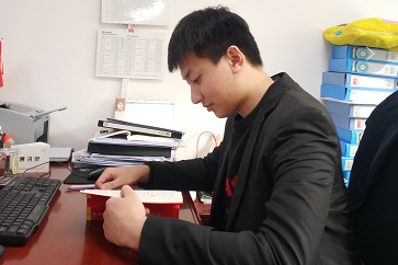 強化學法引領 筑牢法治之基——商務區(qū)集團2021年度普法宣傳工作