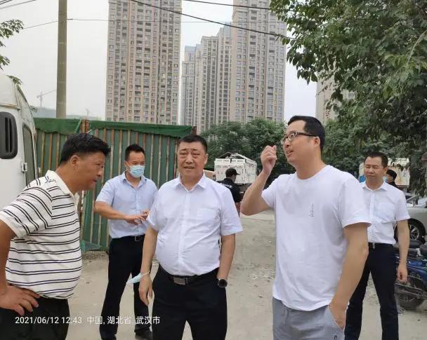 商務區集團領導端午期間深入地塊工地督導檢查創文創衛整治工作